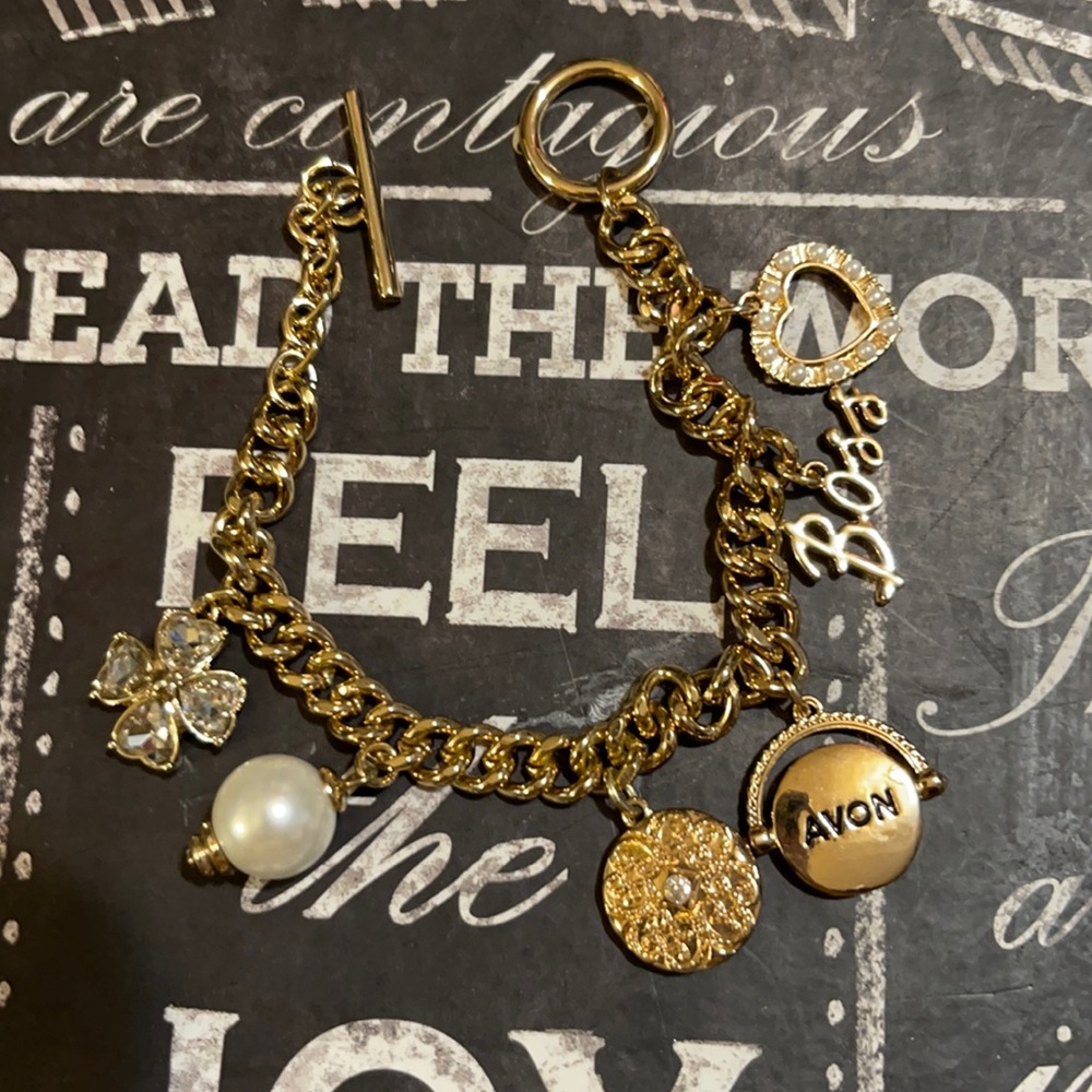 Bracelet